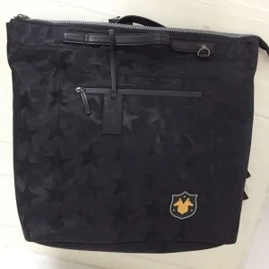 Hátizsák laptop iPad zsebével
