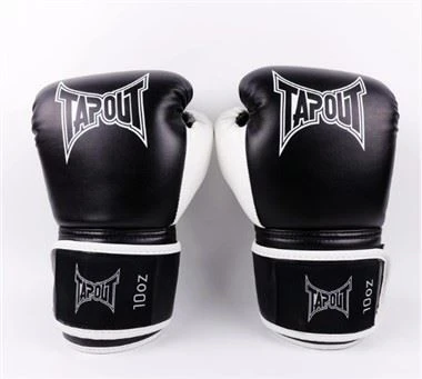 2022-es új kickbox edzőkesztyűk